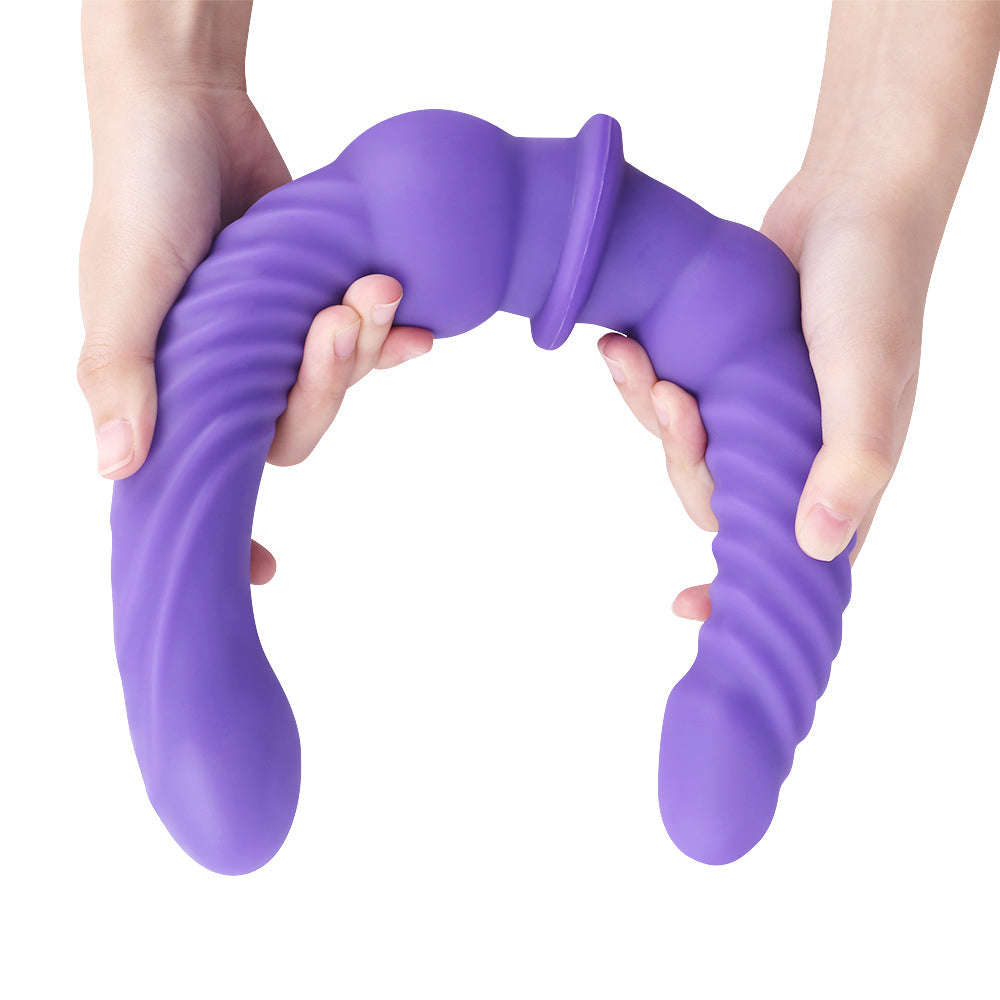 Super Stimulating 43.2 cm Double-Ended Dildo